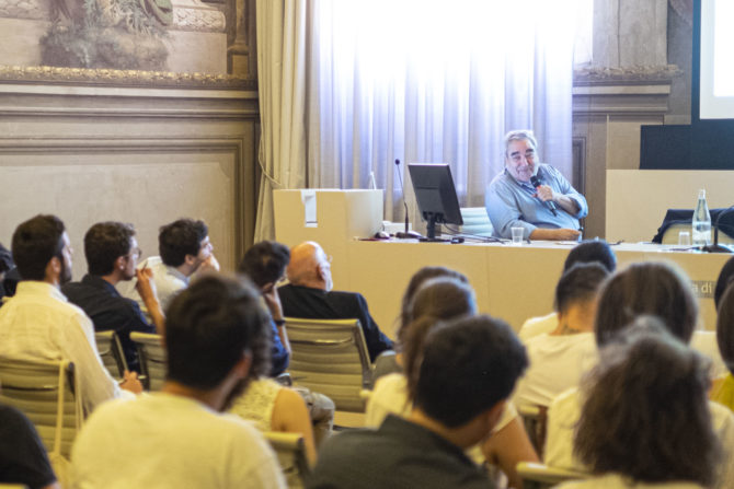 Eduardo Souto de Moura during his lecture at YACademy, Bologna; credits YAC srl